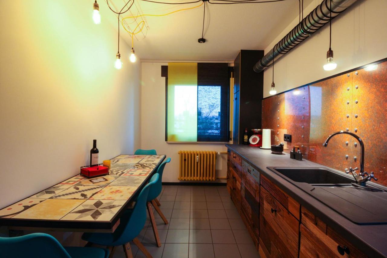 #Industryellow Karlsruhe Extérieur photo